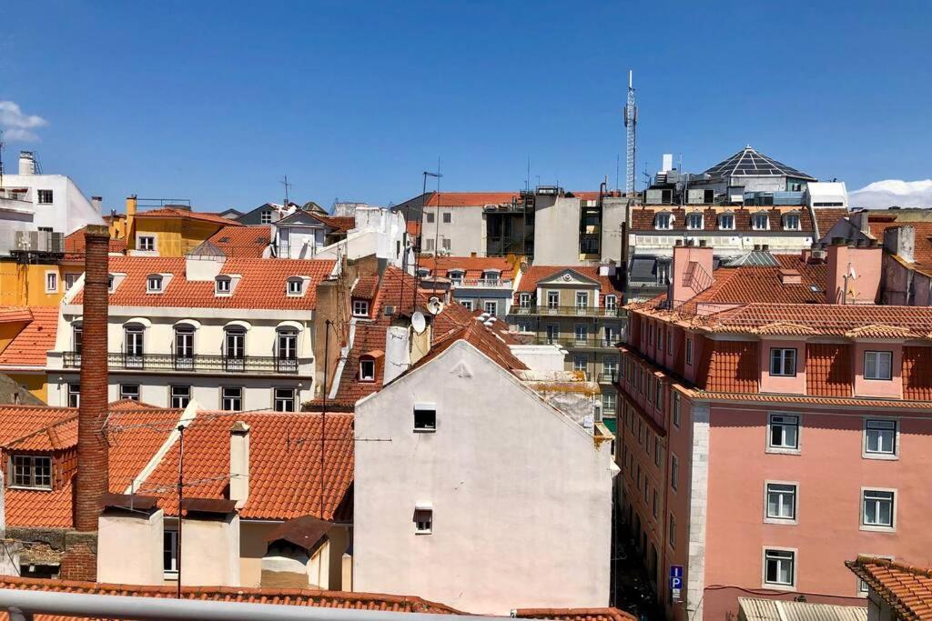 32 Top - Center Of Lisbon Duplex Apartment, Barrio Alto Eksteriør billede
