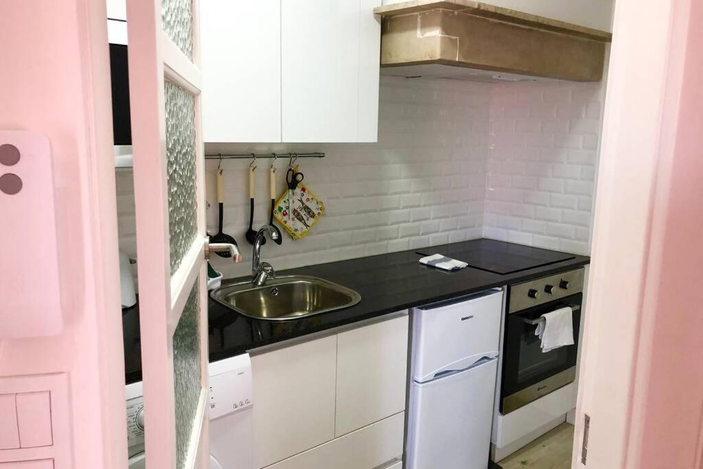 32 Top - Center Of Lisbon Duplex Apartment, Barrio Alto Eksteriør billede